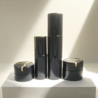 Z fabryki 30ml 50ml 100ml 120ml Szkło kosmetyczne Czarne Luxury Round Lotion Pump Butelka i słoik Set-OEM