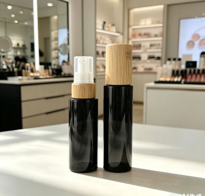Szklana butelka 30ml 50ml z pompką i bambusową nakrętką, kolor niestandardowy, do kosmetyków