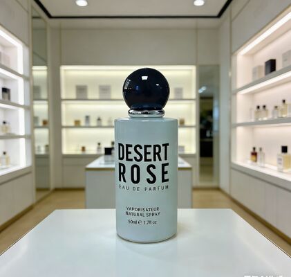 Fabryczna, minimalistyczna, prostokątna butelka z okrągłą czapką